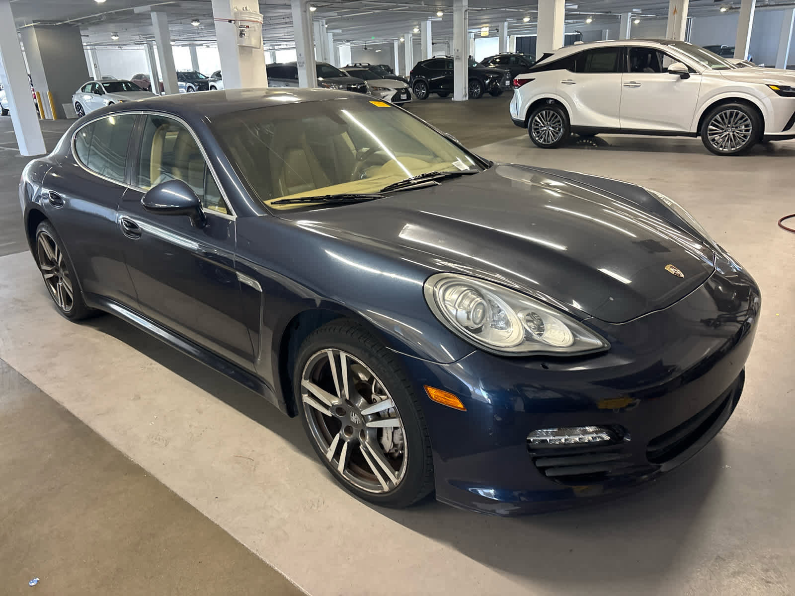 Used 2013 Porsche Panamera S RWD image 2
