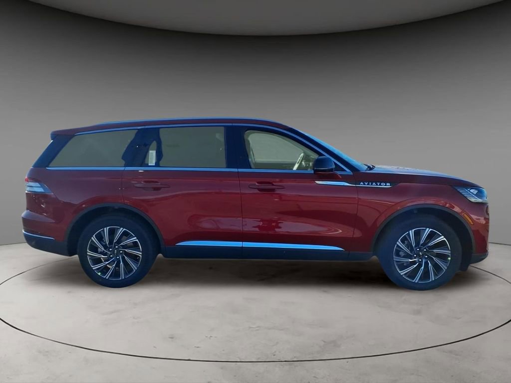 New 2026 Lincoln Nautilus Reserve w/ Jet Appearance Package image 9