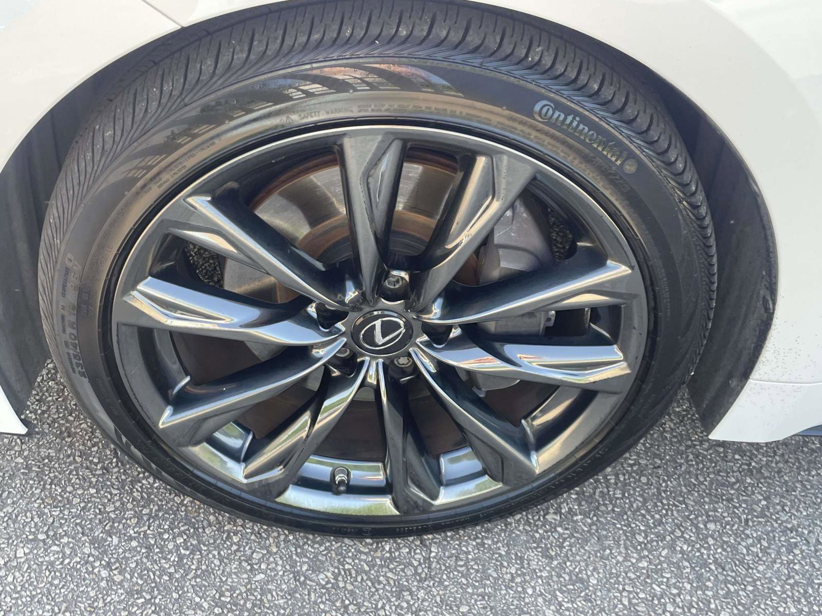 Used 2022 Lexus IS 350 F Sport w/ Navigation Package RWD image 9