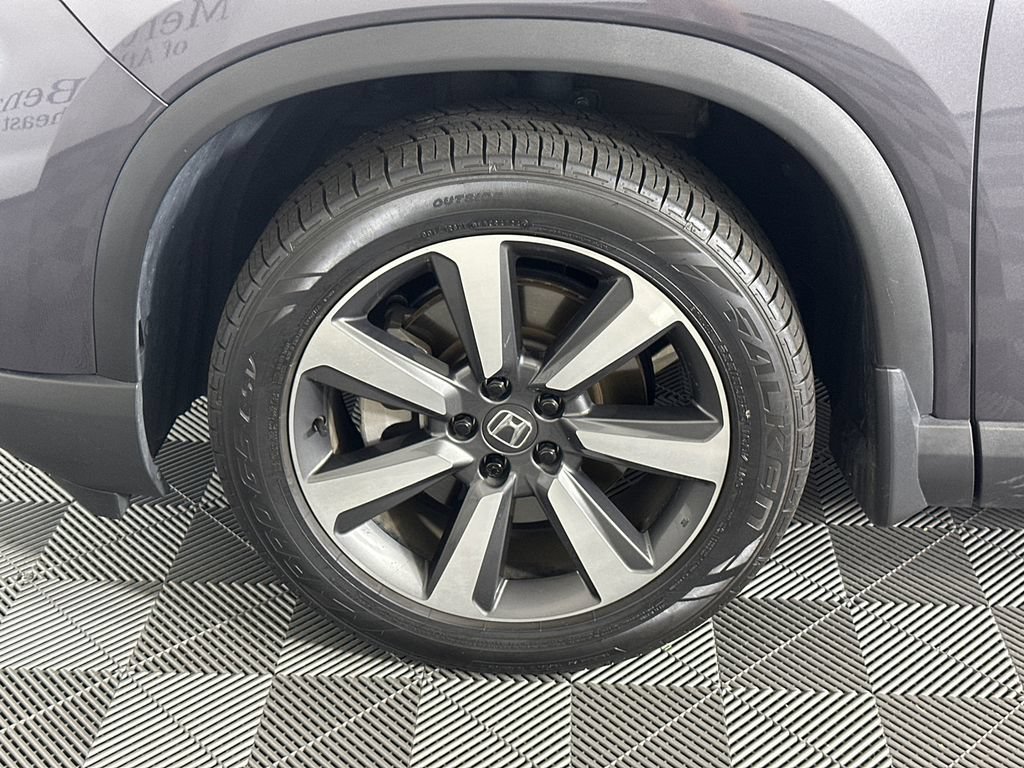 Used 2023 Honda Pilot Elite image 11