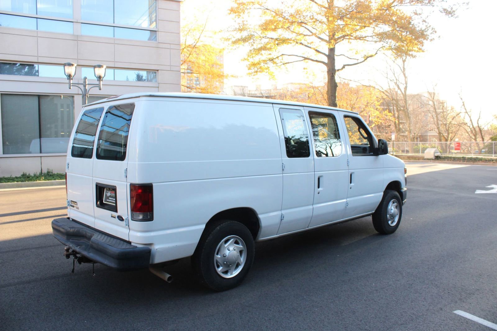 Used 2012 Ford E-150 and Econoline 150 w/ Commercial Cargo Van Pkg RWD image 11