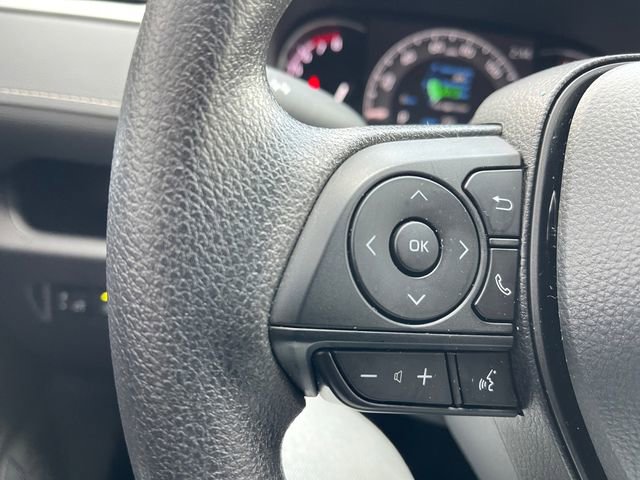 Used 2025 Toyota RAV4 XLE image 25