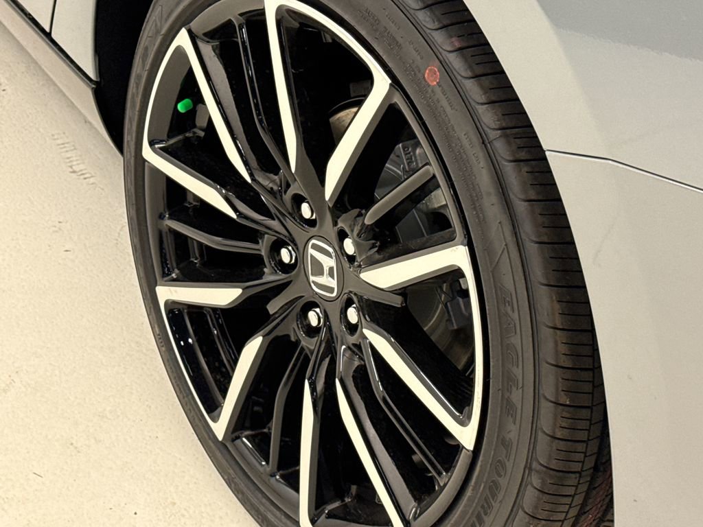 New 2026 Honda Accord Touring image 11