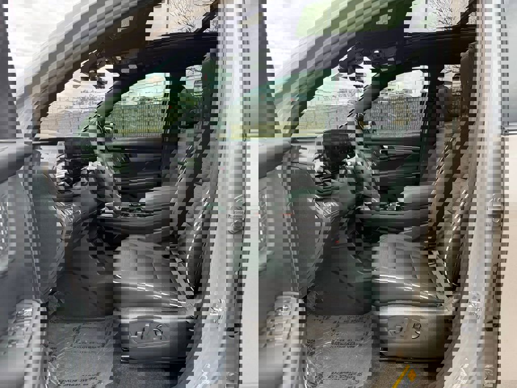 New 2026 Buick Enclave Sport Touring w/ Super Cruise Package image 21