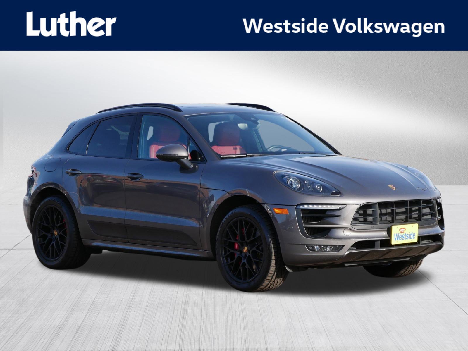 Used 2018 Porsche Macan GTS image 1