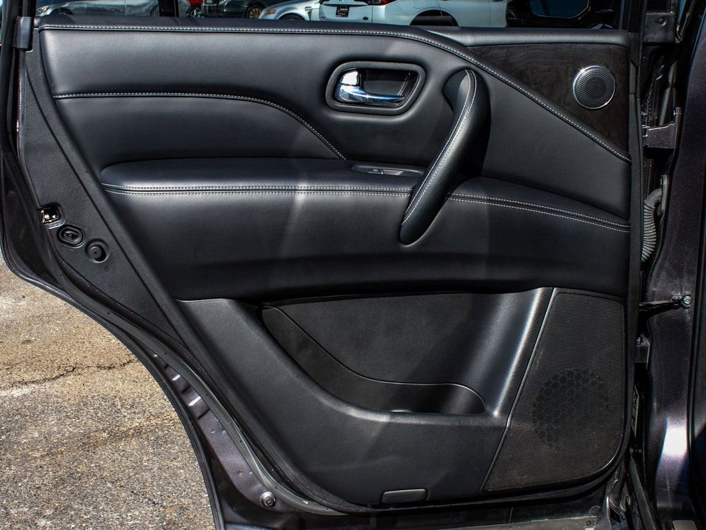 Used 2024 INFINITI QX80 Luxe image 11