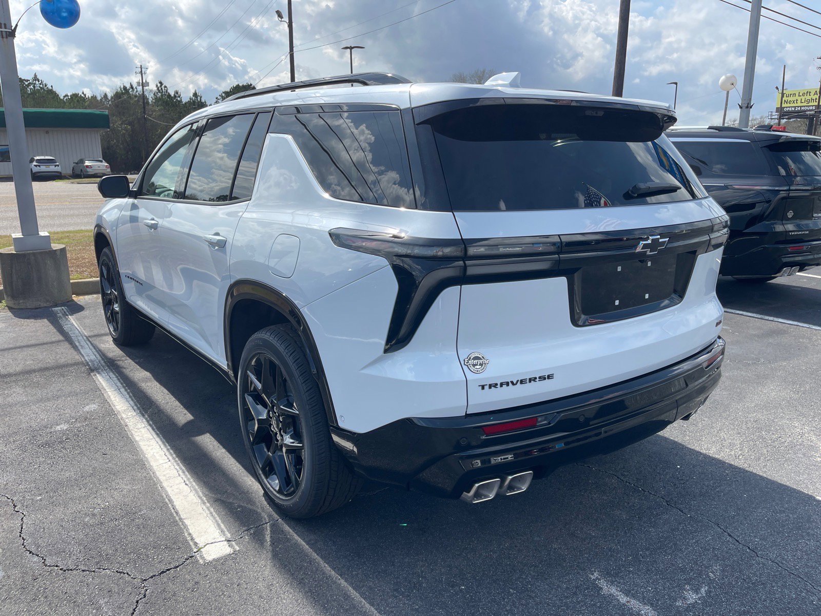 New 2026 Chevrolet Traverse RS FWD image 12