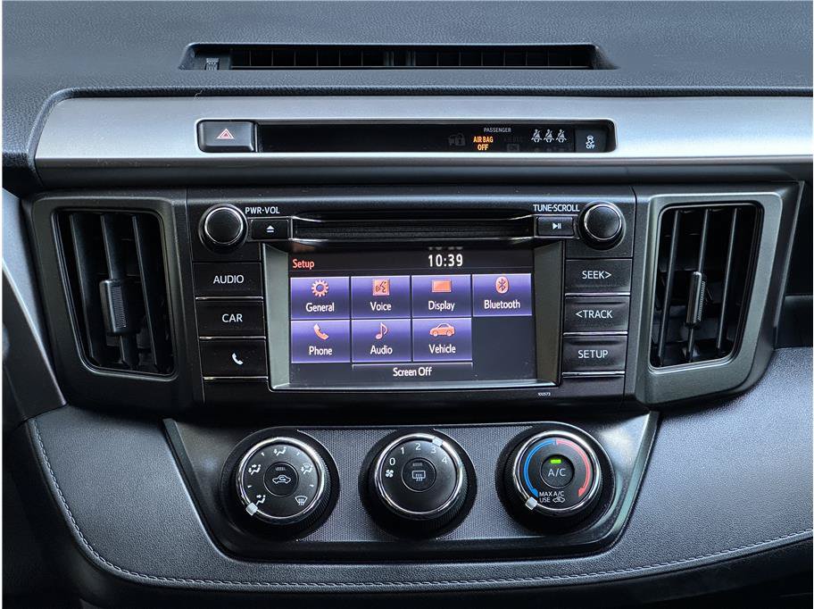 Used 2017 Toyota RAV4 LE w/ All Weather Liner Package AWD/4WD image 23