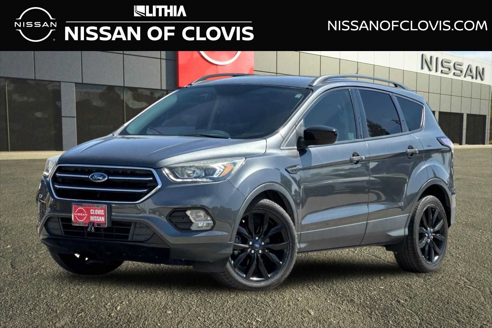 Used 2018 Ford Escape SE w/ SE Sport Appearance Package FWD video 1