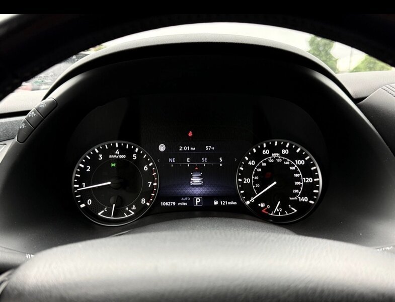 Used 2021 Nissan Armada SV AWD/4WD image 33