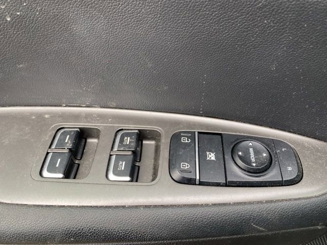 Used 2019 Kia Optima S w/ S Panoramic Sunroof Package image 19