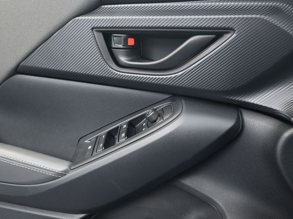 Certified 2025 Subaru Crosstrek 2.0i Premium image 12