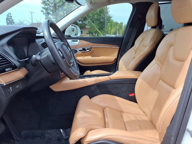 Used 2016 Volvo XC90 T6 Inscription w/ Vision Package image 21