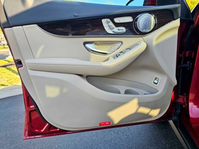 Certified 2019 Mercedes-Benz GLC 300 4MATIC image 20