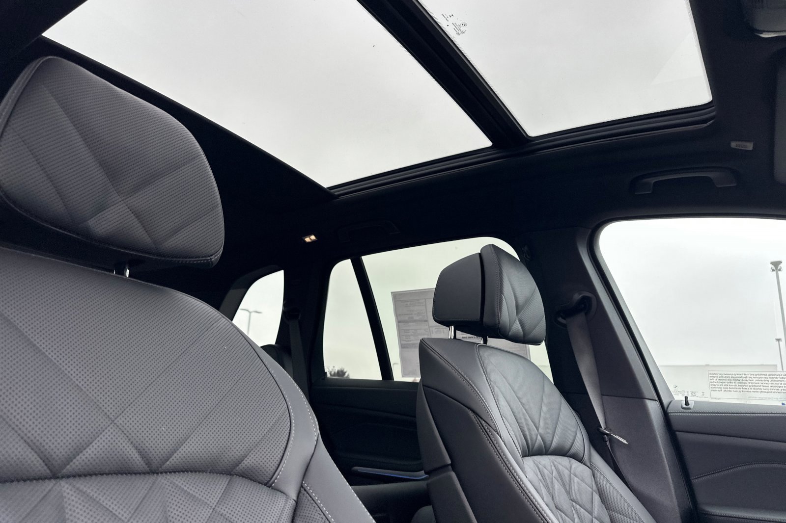 New 2026 BMW X5 xDrive50e w/ M Sport Package image 14