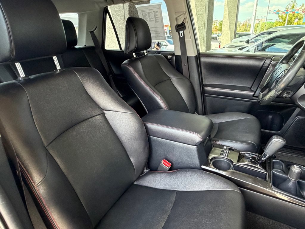 Used 2016 Toyota 4Runner Trail Premium AWD/4WD image 34
