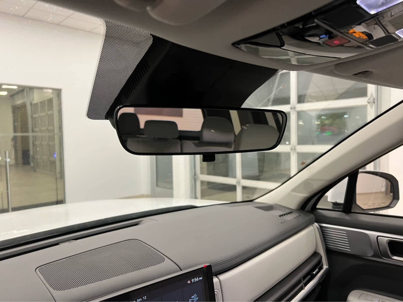 New 2026 Hyundai Santa Fe SE image 32