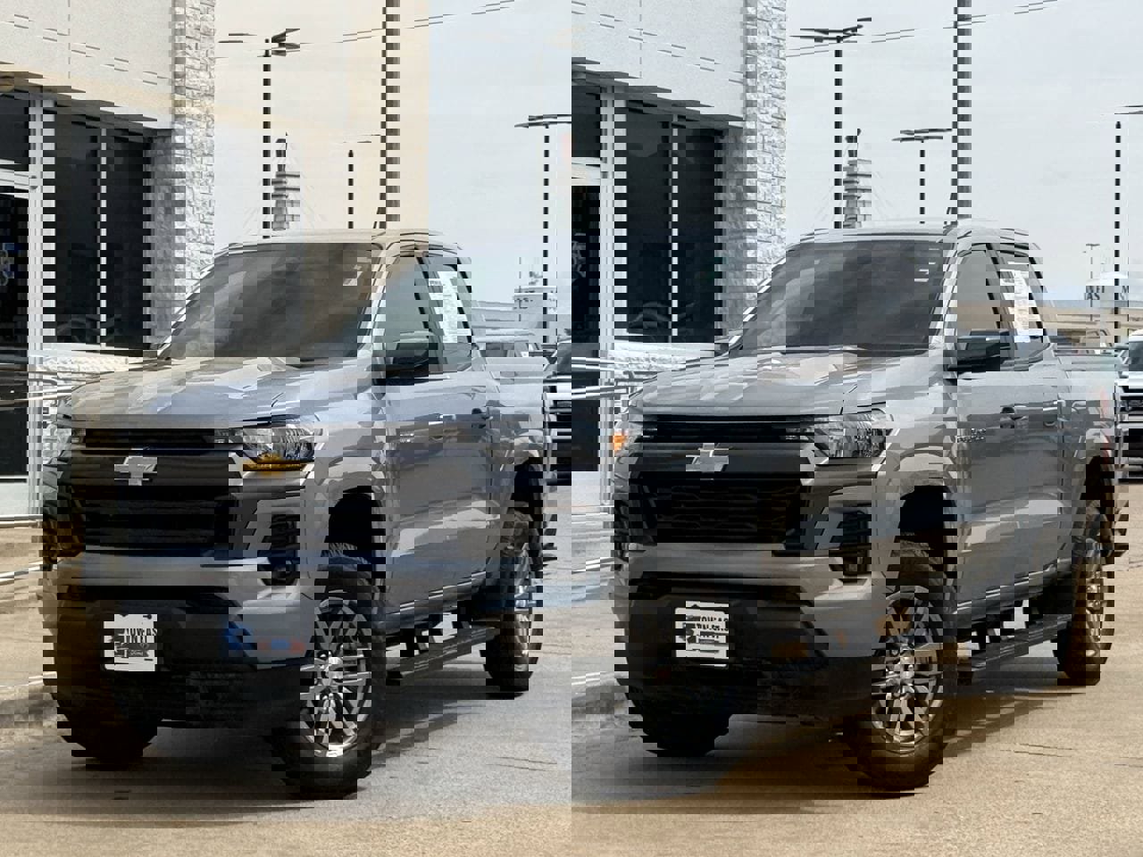 Used 2023 Chevrolet Colorado LT w/ LT Convenience Package II image 2