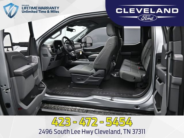 New 2025 Ford F150 XLT w/ Equipment Group 301A Standard image 25