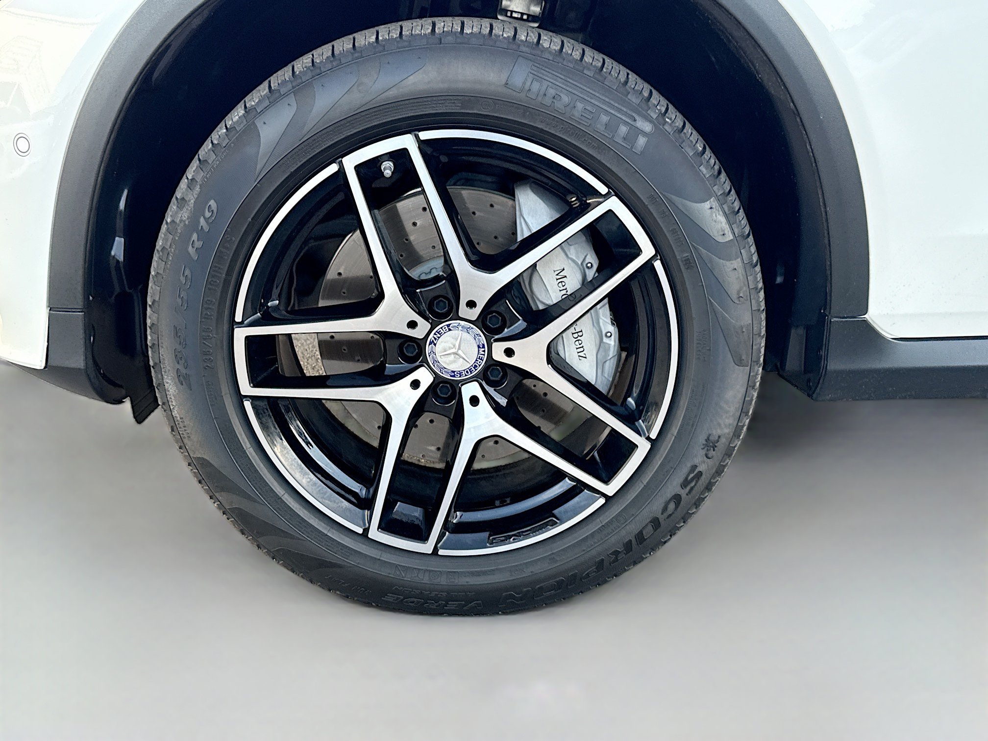 Used 2018 Mercedes-Benz GLC 350e 4MATIC image 42