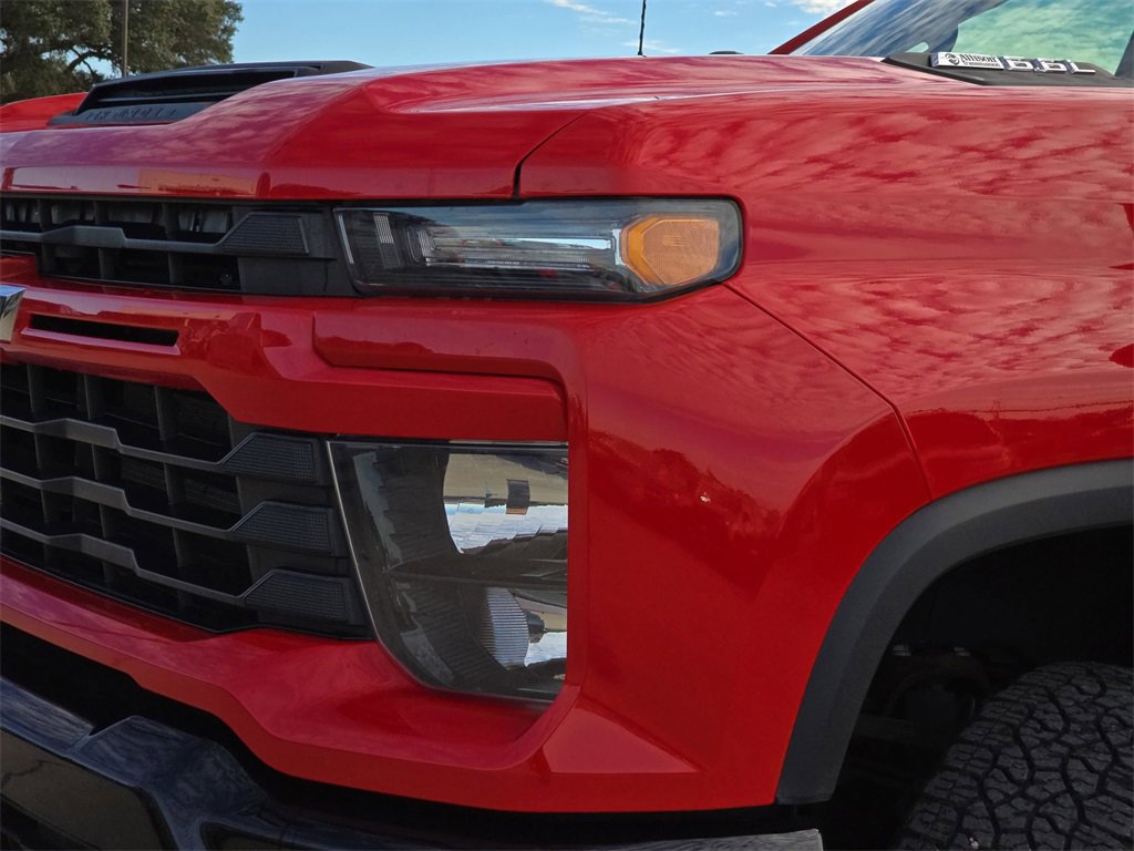 Used 2024 Chevrolet Silverado 2500 Custom w/ Custom Value Package image 27