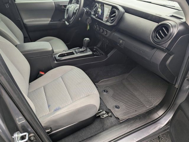 Used 2022 Toyota Tacoma SR AWD/4WD image 12
