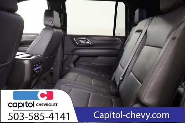 Used 2023 Chevrolet Suburban LT image 31