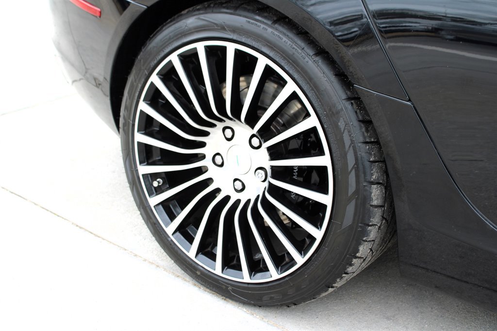 Used 2012 Aston Martin Rapide image 14