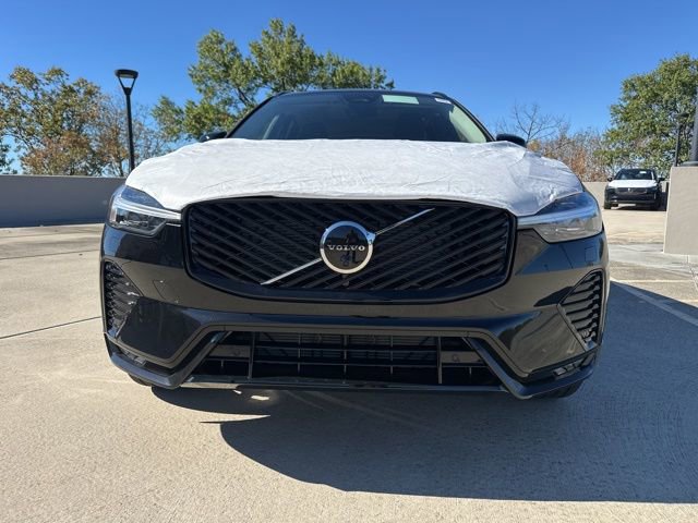 New 2026 Volvo XC60 B5 Plus w/ Protection Package Premier image 2