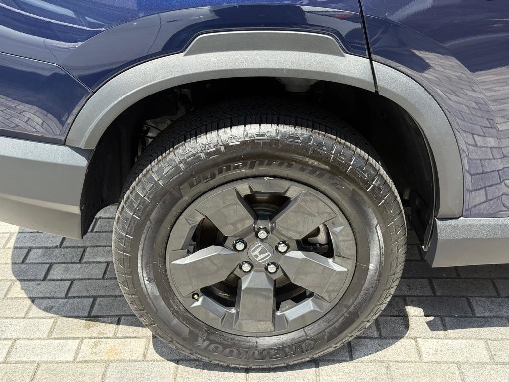 Used 2026 Honda Passport RTL image 35