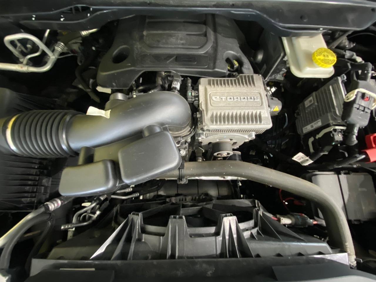 Used 2022 Jeep Wagoneer Series III w/ Premium Group I image 30