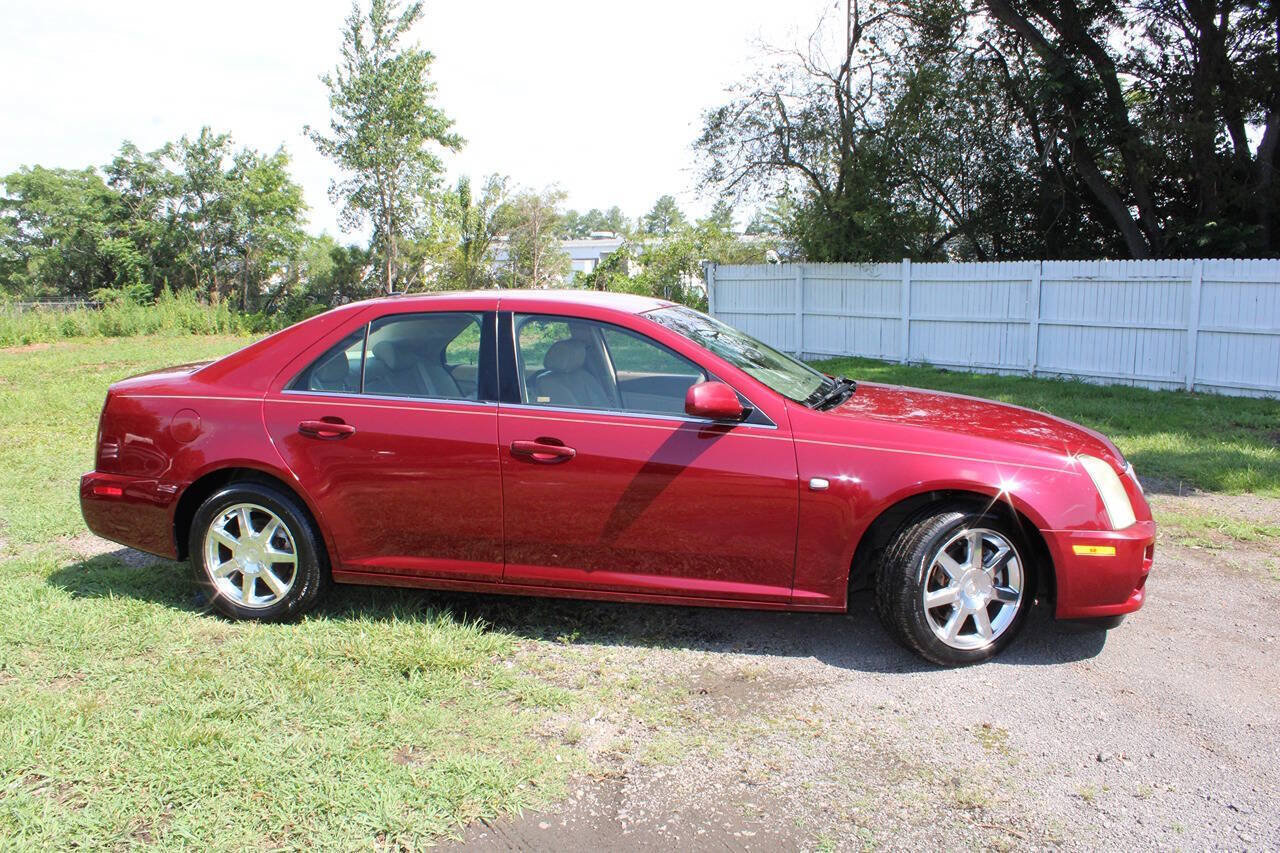 Used 2005 Cadillac STS w/ Preferred Equipment Group RWD image 6