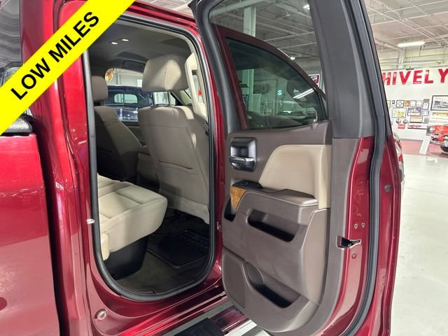 Used 2017 GMC Sierra 1500 SLE w/ SLE Value Package AWD/4WD image 32