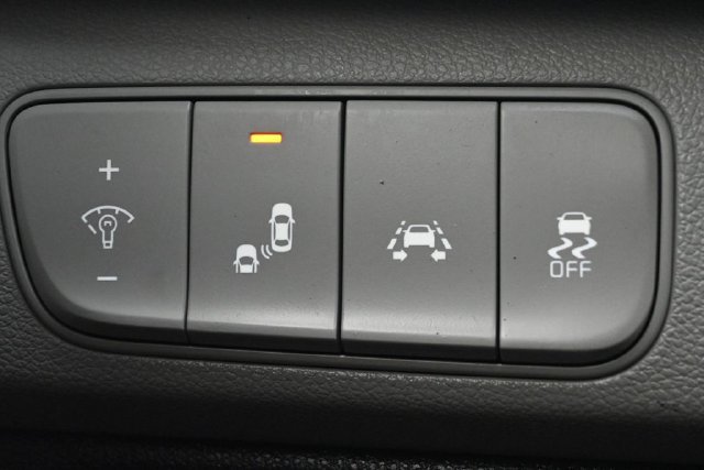 Used 2019 Kia Niro EX Premium w/ Sunroof Package FWD image 19