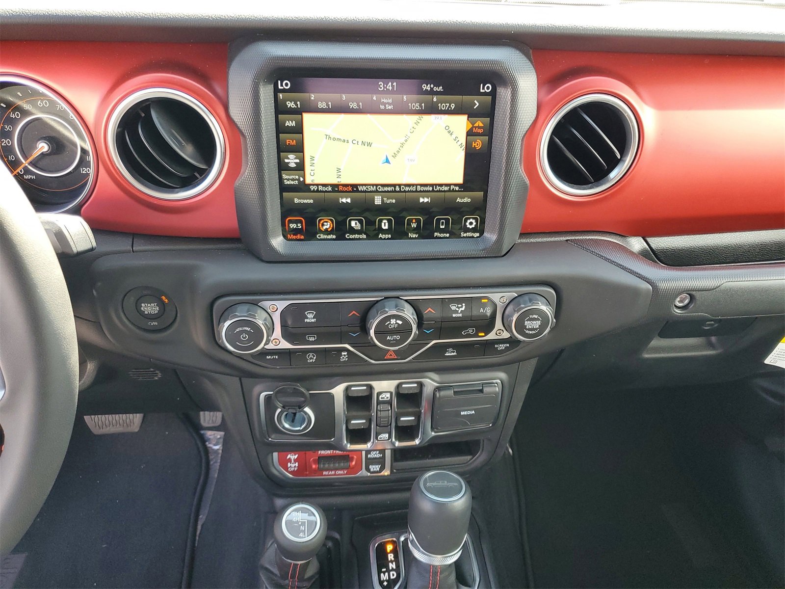 Used 2023 Jeep Gladiator Rubicon w/ LED Lighting Group image 15