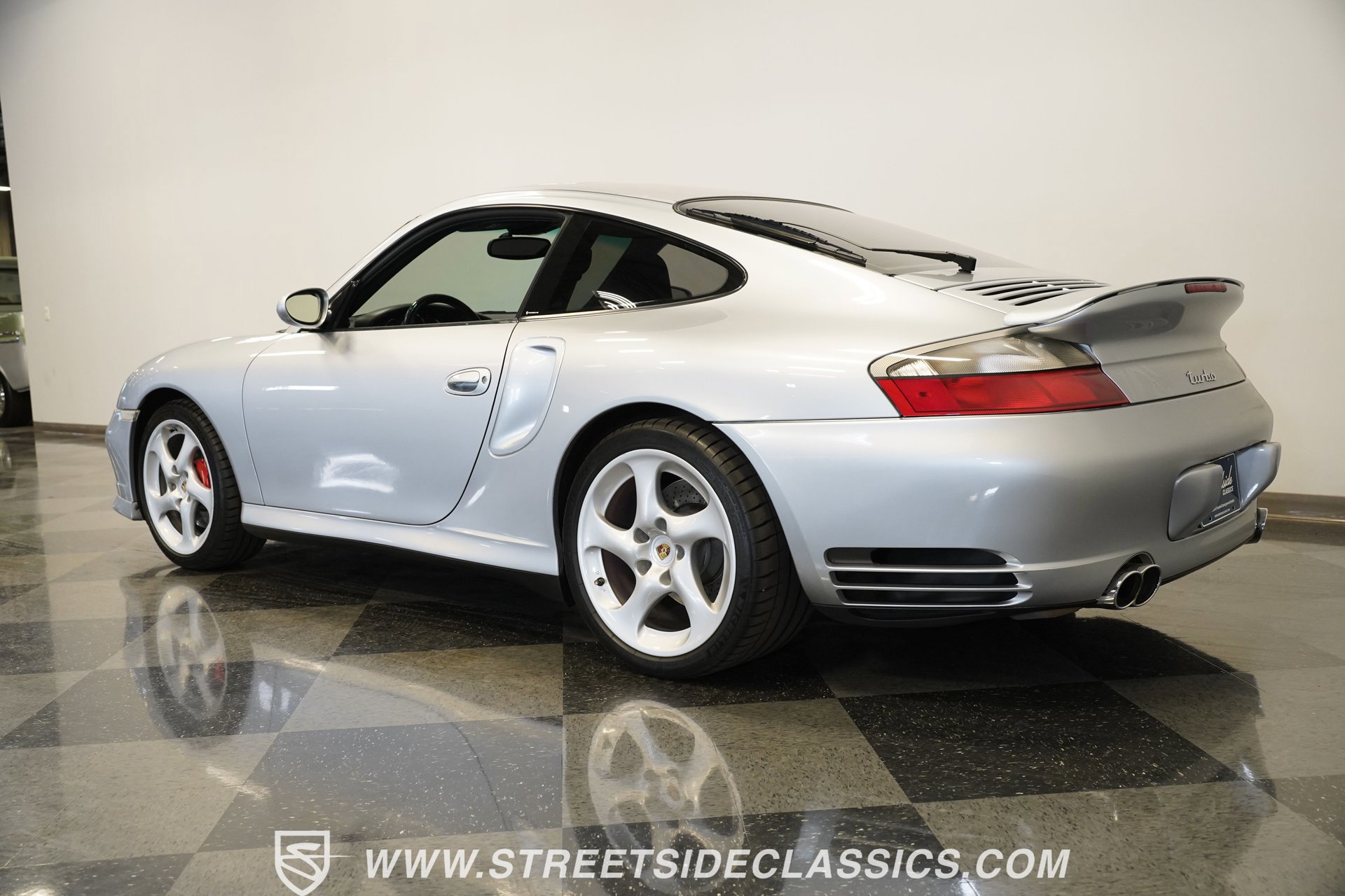 Used 2002 Porsche 911 Turbo image 11