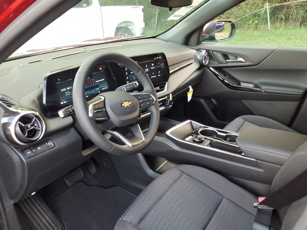 New 2027 Chevrolet Equinox LT FWD image 12
