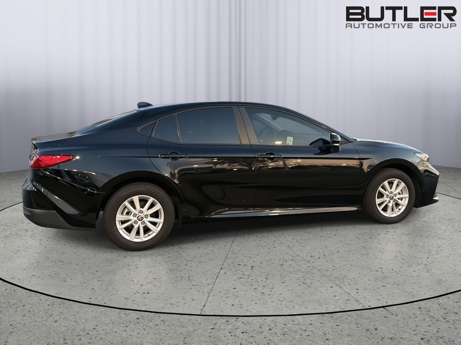 Used 2025 Toyota Camry LE w/ Convenience Package AWD/4WD image 7