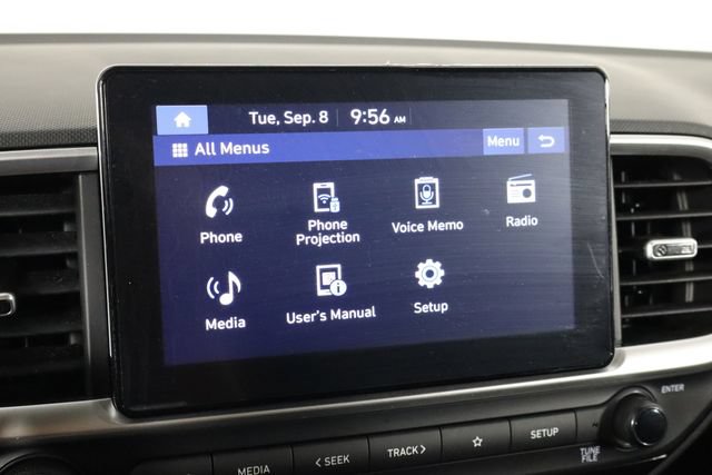 Used 2025 Hyundai Venue SEL FWD image 30