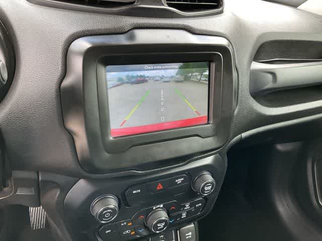 Used 2018 Jeep Renegade Limited FWD image 22