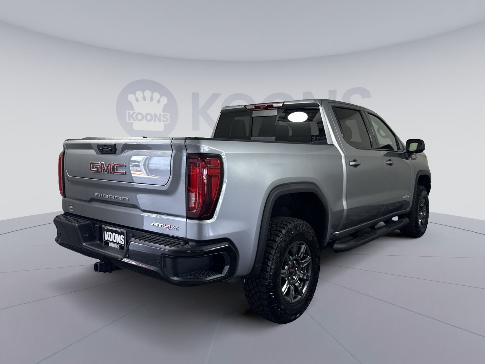 Used 2025 GMC Sierra 1500 AT4X AWD/4WD image 7