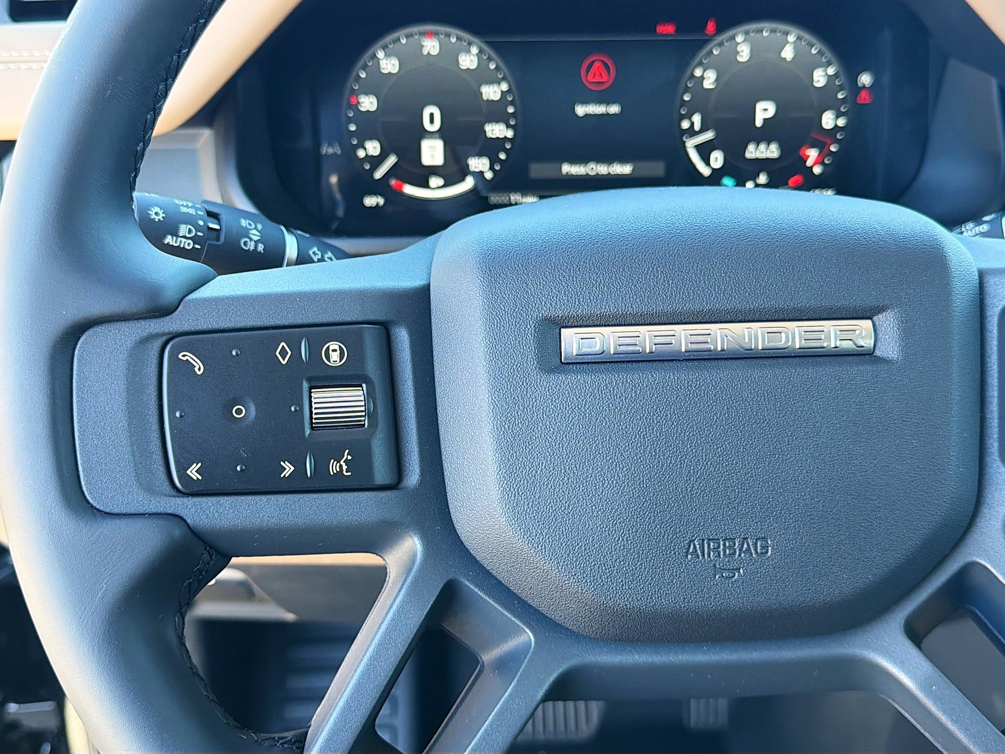 New 2026 Land Rover Defender 110 X-Dynamic SE image 35