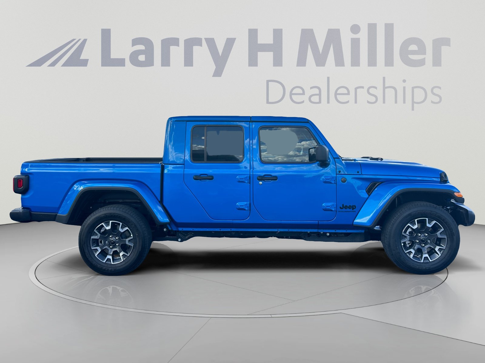 New 2026 Jeep Gladiator Sport AWD/4WD image 6