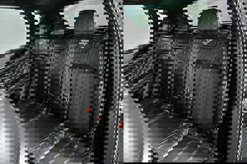 Used 2017 Bentley Bentayga image 20