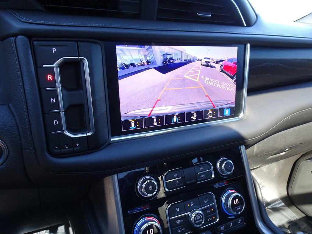 Used 2021 GMC Yukon XL Denali w/ Denali Ultimate Package image 21