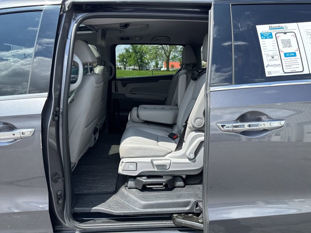 Used 2019 Honda Odyssey Elite image 32