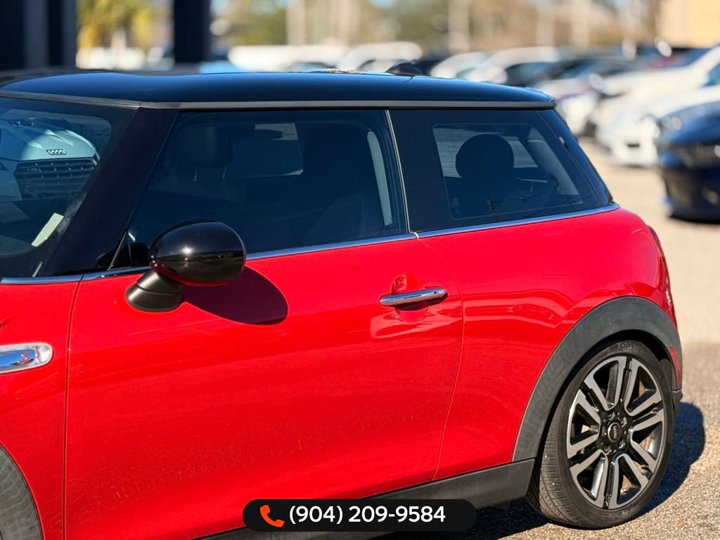 Used 2019 MINI Cooper S w/ Premium Package image 2