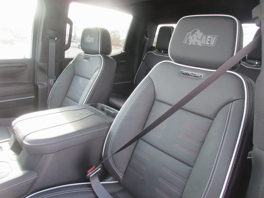 New 2026 GMC Sierra 1500 AT4X w/ AT4X AEV Edition image 14