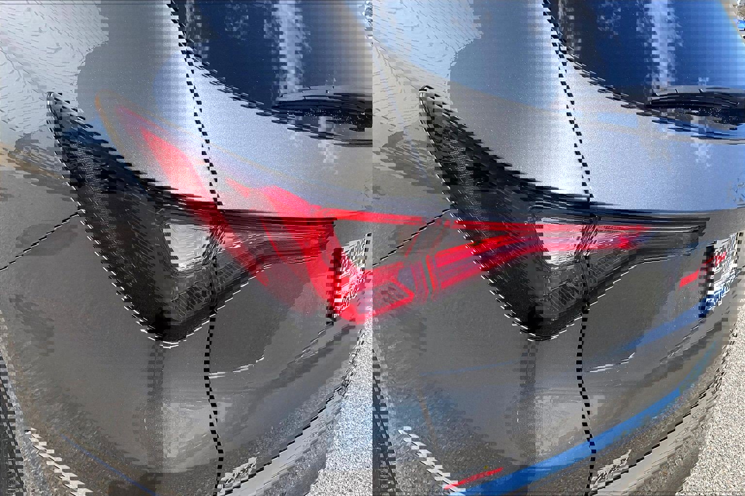 Used 2023 Acura MDX SH-AWD w/ Technology Package image 35