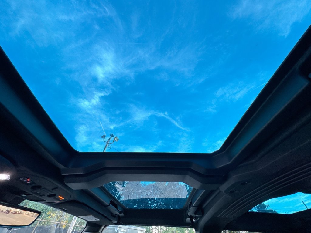 Used 2024 GMC Hummer EV 3X AWD/4WD image 20